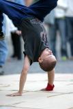 break dancers
